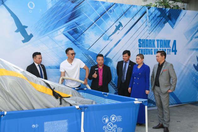 Giải pháp “làm nổi” bảo vệ ô tô mùa mưa lũ được Shark Hưng nhanh chóng chốt deal - Ảnh 1.