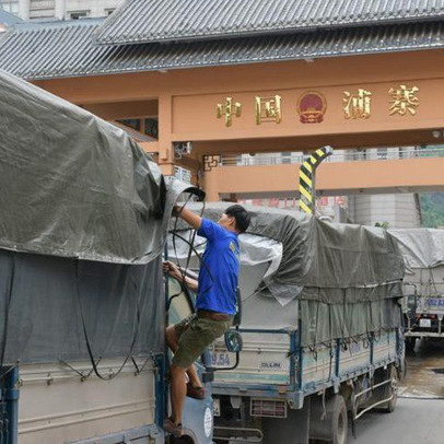 Giải pháp nóng tránh ùn ứ nông sản bán sang Trung Quốc