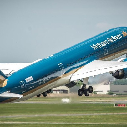 Giảm lỗ nhưng vốn chủ vẫn âm gần 5.000 tỷ, Vietnam Airlines chuẩn bị phương án tăng vốn mới