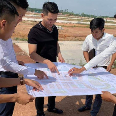 Giới đầu tư địa ốc đổ tiền vào đất nền tỉnh lẻ