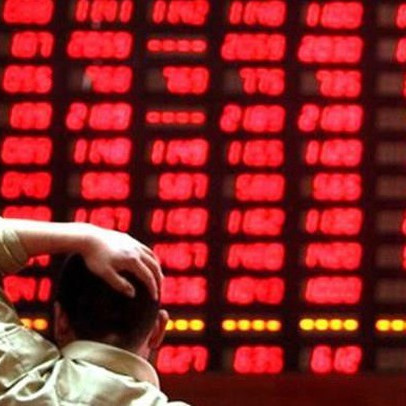 Góc nhìn chuyên gia: Xu hướng điều chỉnh chiếm chủ đạo, VN-Index có thể về 1.000 điểm