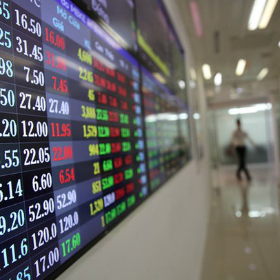 Góc nhìn CTCK: Rung lắc mạnh có thể diễn ra khi VN-Index tiến tới vùng 1.500 điểm