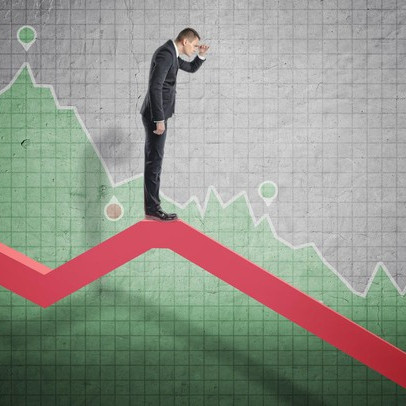 Góc nhìn CTCK: Xu hướng điều chỉnh có thể chưa chấm dứt, ưu tiên đứng ngoài quan sát