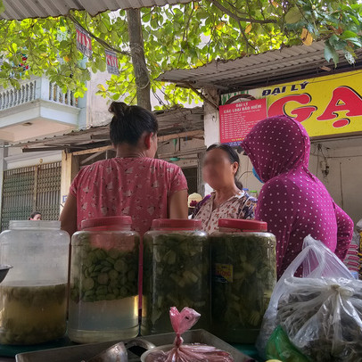 Hà Nội: Sập bẫy "vay ngân hàng hộ" lấy tiền góp vốn cho công ty đa cấp, người phụ nữ mất nhà trong cay đắng, chồng tai biến vì sốc nặng