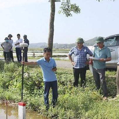 Hà Tĩnh: Kiểm điểm hàng loạt cán bộ xã vì sai sót trên đất của cao tốc Bắc - Nam