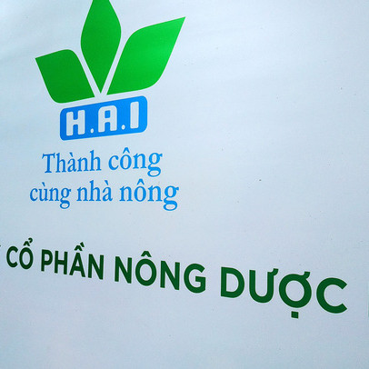 Hai lãnh đạo của công ty hệ sinh thái FLC bất ngờ xin từ nhiệm