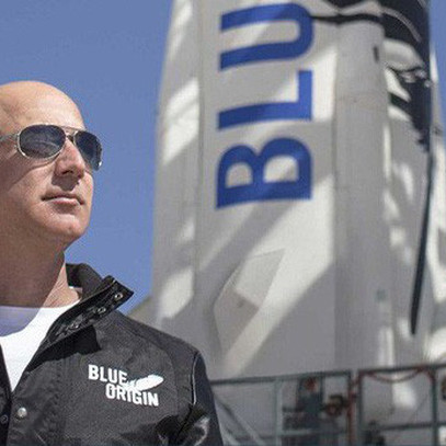 Hai từ bí mật hoàn toàn trái ngược nhau lý giải sự thành công của Jeff Bezos