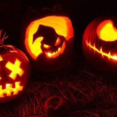 Halloween của cổ đông thép: cổ phiếu Hoa Sen (HSG), Hoà Phát (HPG)… bị bán tháo sau khi doanh nghiệp đồng loạt báo lỗ lỷ lục