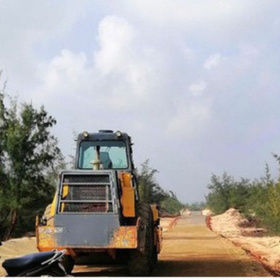 Hàng chục doanh nghiệp điện mặt trời lao đao vì bị “bẻ kèo” chính sách