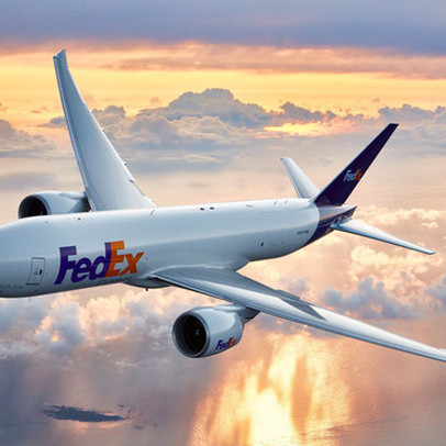 Hàng không chở hàng kiếm bộn tiền bất chấp dịch Covid-19: FedEx đạt doanh thu quý hơn 20 tỷ USD, cao nhất 50 năm, cổ phiếu tăng giá 120%