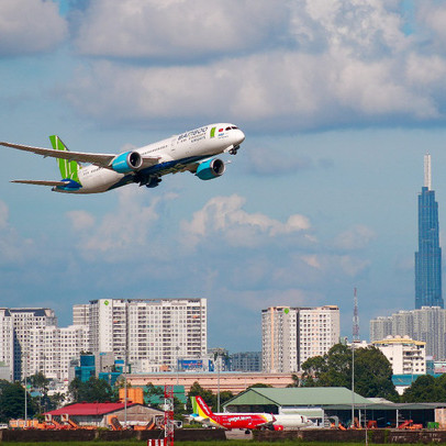 Hàng không Việt Nam hồi phục mạnh, lượng hành khách tăng vọt