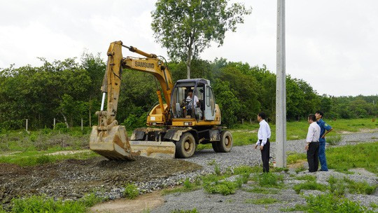 Hàng loạt "dự án" phân lô trái phép bị cưỡng chế tháo dỡ