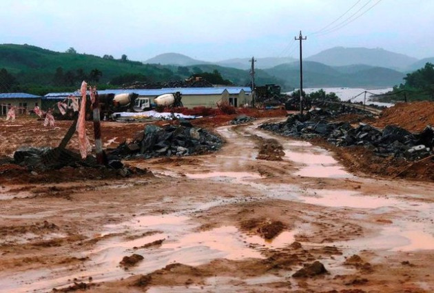 Hàng loạt thủy điện trăm tỉ triển khai ì ạch - Ảnh 2.