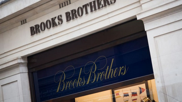 Hãng thời trang 200 năm tuổi Brooks Brothers đệ đơn xin phá sản