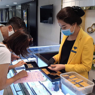 Hệ thống PNJ hoạt động hết công suất ngay từ đầu năm