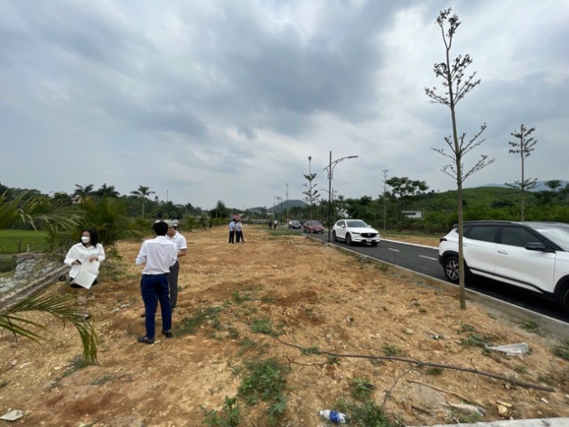 Hết thời “cò” đất làm ăn bát nháo gây nhiễu loạn thị trường bất động sản - Ảnh 1.