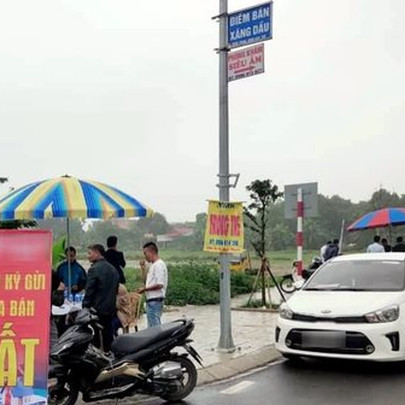 Hết thời môi giới bất động sản được thưởng Tết bằng nhà và xe ô tô: Chỉ mong được thưởng như công nhân!