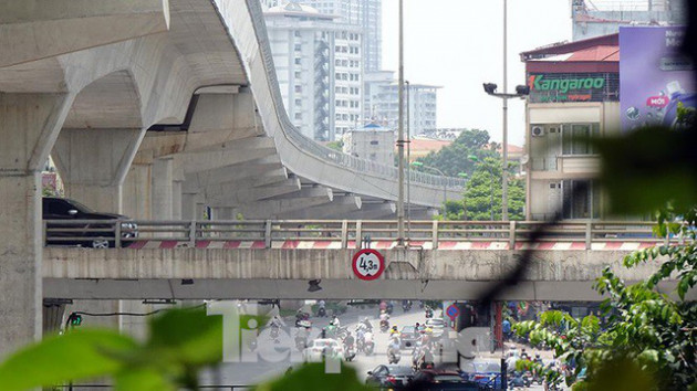 Hình hài đường sắt Nhổn - Ga Hà Nội sau 2 năm chậm tiến độ - Ảnh 13.