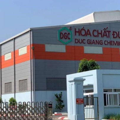 Hóa chất Đức Giang sắp nhận chuyển nhượng gần 46% vốn một công ty ắc quy từ con dâu Chủ tịch