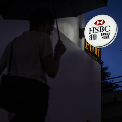 HSBC mắc kẹt trong bất ổn: Vốn hóa 'bốc hơi' 83 tỷ USD, sắp bị liệt vào danh sách đen của Trung Quốc, nhà đầu tư kỳ cựu nhất cũng mất niềm tin