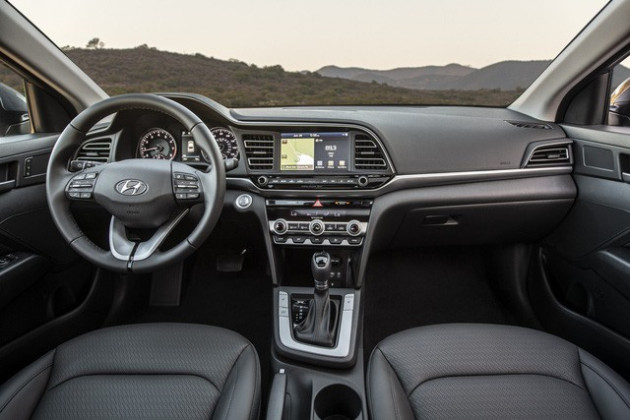 Hyundai Elantra 2019 sắp ra mắt Việt Nam, đấu Mazda3 nhưng Toyota Altis mới đáng lo - Ảnh 5.