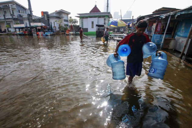 Jakarta chìm nhanh nhất thế giới, TP HCM đứng thứ 3, biến đổi khí hậu đáng sợ hơn rất nhiều so với tưởng tượng - Ảnh 2.