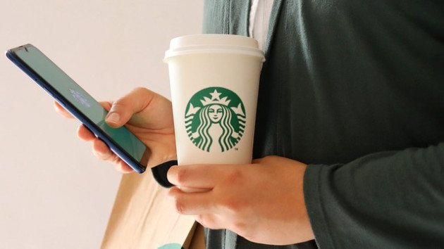 Kế hoạch khiến đối thủ sợ Starbucks: Mở 2.000 cửa hàng mới, giảm thời gian pha chế từ 87 giây còn 36 giây - Ảnh 6.