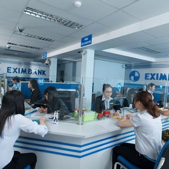 Khách hàng bị chiếm đoạt 245 tỉ: Eximbank nên sớm bồi thường