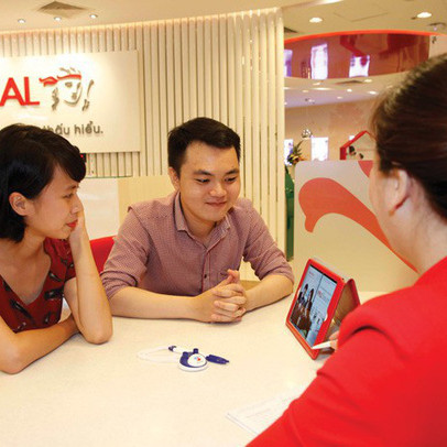 Khai thác 'mỏ vàng' bancassurance