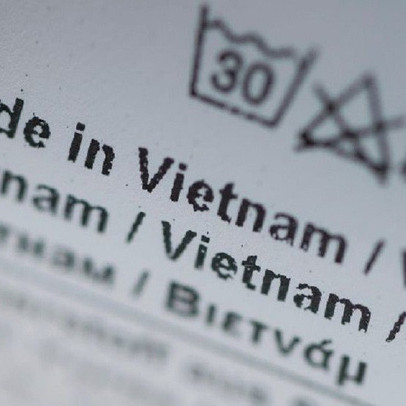 Khai tử cách "Made in Vietnam" trên hàng nội địa: "Chúng ta là người Việt, không có nhu cầu sử dụng tiếng nước ngoài để giao tiếp với nhau"