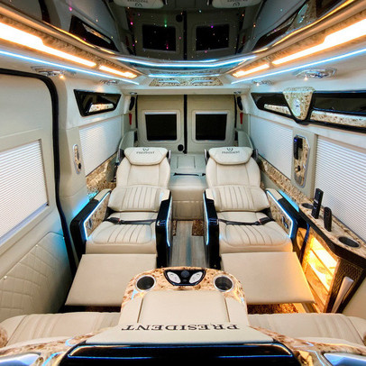 Khám phá chuẩn mực dòng xe President của Dcar Limousine