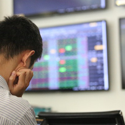 Khó có thể kỳ vọng dòng tiền lớn đổ vào chứng khoán trong giai đoạn cuối năm 2020?