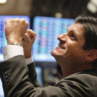 Khối ngoại trở lại mua ròng, sắc xanh phủ kín thị trường trong phiên 9/1