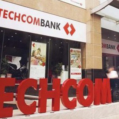 Không chỉ “tự hào” đứng đầu về cho vay mua nhà để ở, Techcombank còn giành tỷ trọng lớn nguồn vốn để cho vay kinh doanh bất động sản