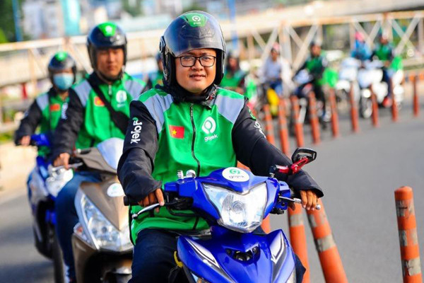 Không chỉ Uber, Grab đang tiến tới việc sáp nhập thêm Gojek