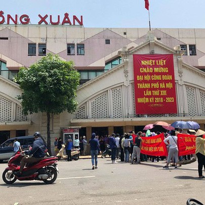 Không có chuyện "dẹp" chợ Đồng Xuân để xây trung tâm thương mại