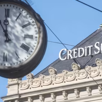 Không còn là dự đoán, làn sóng sa thải ập đến ngành ngân hàng: Đến lượt Credit Suisse chuẩn bị ‘tiễn’ 9.000 nhân viên