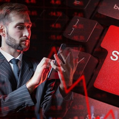 Không còn ngược dòng xu hướng, khối ngoại trở lại bán ròng nhẹ trong tuần VN-Index giảm gần 3%