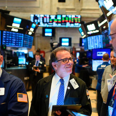 Kì vọng về gói kích thích kinh tế mới, Phố Wall thăng hoa 3 phiên liên tiếp, Dow Jones tăng hơn 160 điểm