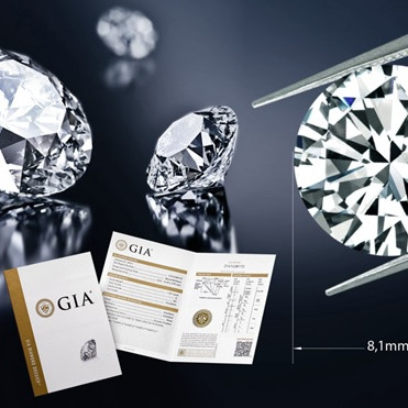 Kim cương viên kích thước đẹp 8,1 ly chỉ từ 450 triệu đồng