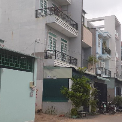[Kinh Nghiệm Đầu Tư] Mua đất xây nhà mới rồi bán cho người có nhu cầu, mỗi căn nhà lời từ 200-600 triệu đồng