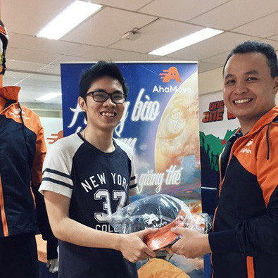 Kỳ lạ startup “3 không” và ước mơ phủ cam đường phố của ông “ô sin giao hàng công nghệ”