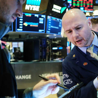 Kỳ vọng về vắc-xin tăng cao, Phố Wall hồi phục, Nasdaq tiếp tục lập đỉnh nhờ đà bứt phá của cổ phiếu công nghệ