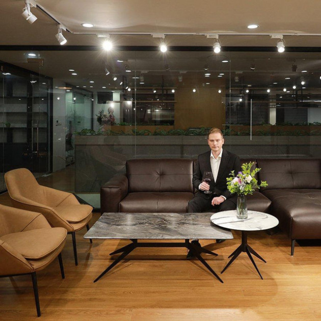 Kyo York chính thức trở thành đại sứ thương hiệu của nội thất cấp Jager - Ảnh 2.