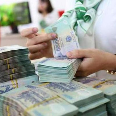 Lãi suất qua đêm liên ngân hàng vượt 5%, tăng gấp 10 lần sau hơn 1 tháng