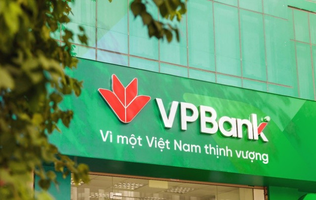 Lãi suất tiết kiệm tăng mạnh, gửi tiền ngân hàng nào an toàn và có lợi nhất? - Ảnh 2.