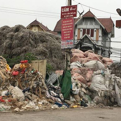 Làng tỷ phú nhờ... rác