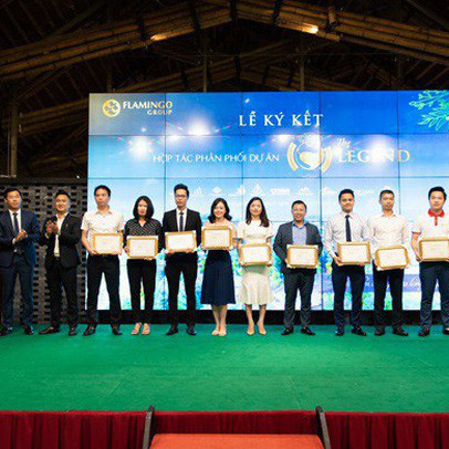 Lễ ký kết hợp tác phân phối dự án The Legend diễn ra thành công