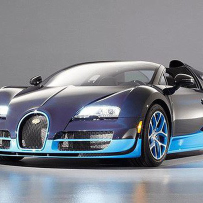 Lệ phí trước bạ thay đổi, Rolls-Royce chưa là gì so với Bugatti Veyron