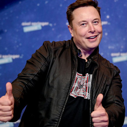 Lịch sử gọi tên tỷ phú ngông cuồng Elon Musk: Chèo lái 2 công ty trên 100 tỷ USD cùng 1 lúc